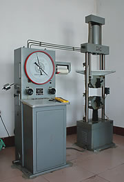 Hydraulic universal material testing machine